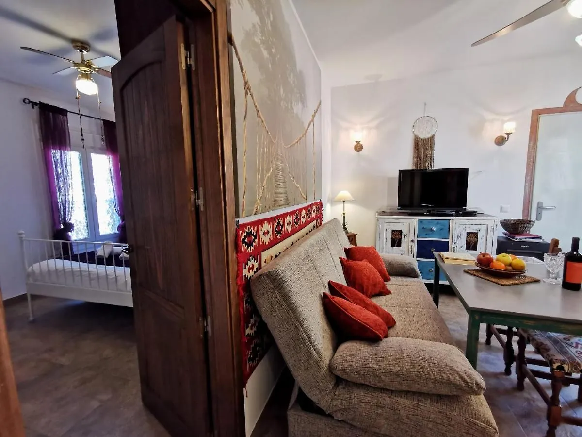 Apartamentos Alma Y Montana Cómpeta Espanha