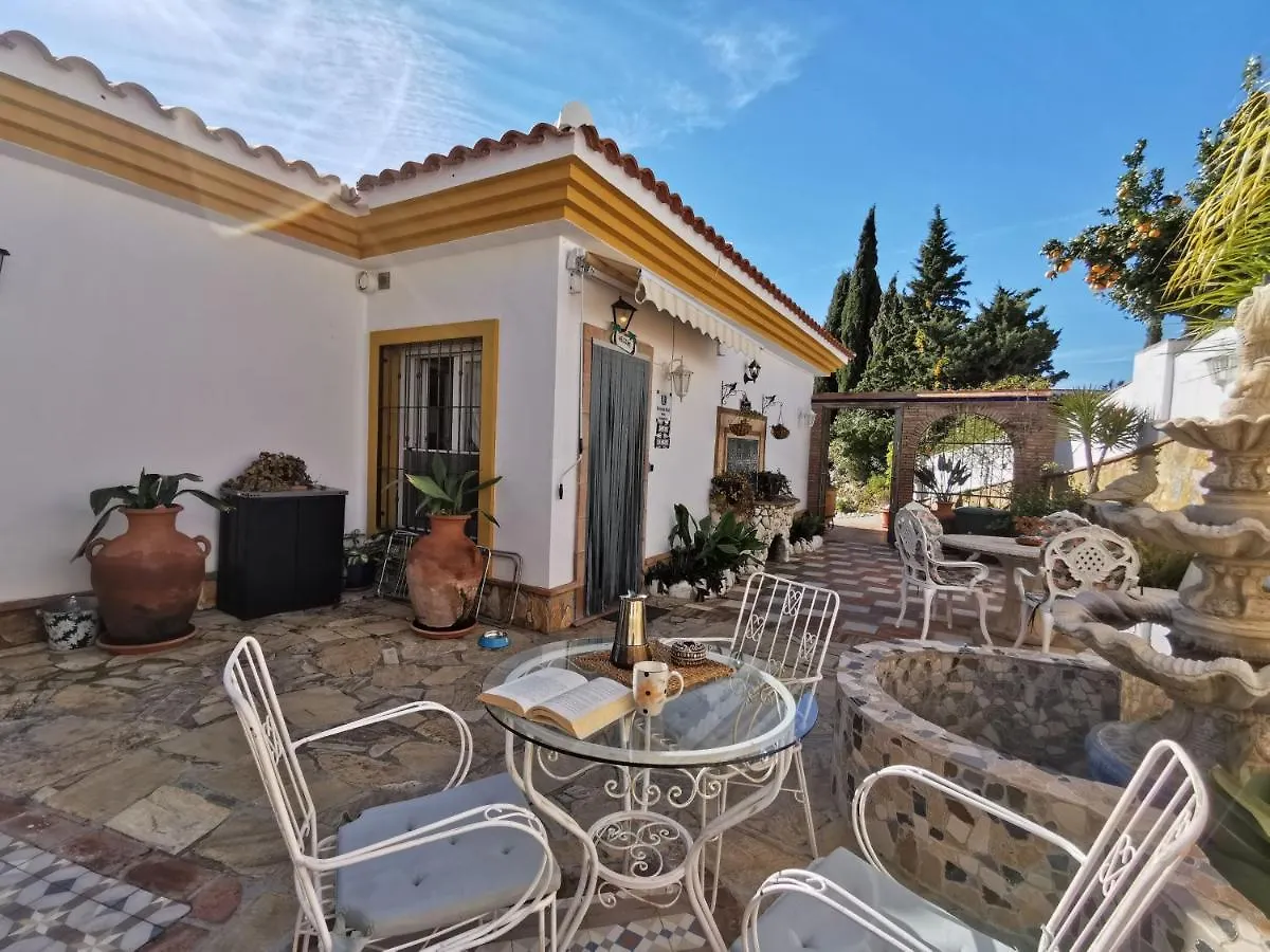 Apartamentos Alma Y Montana Cómpeta
