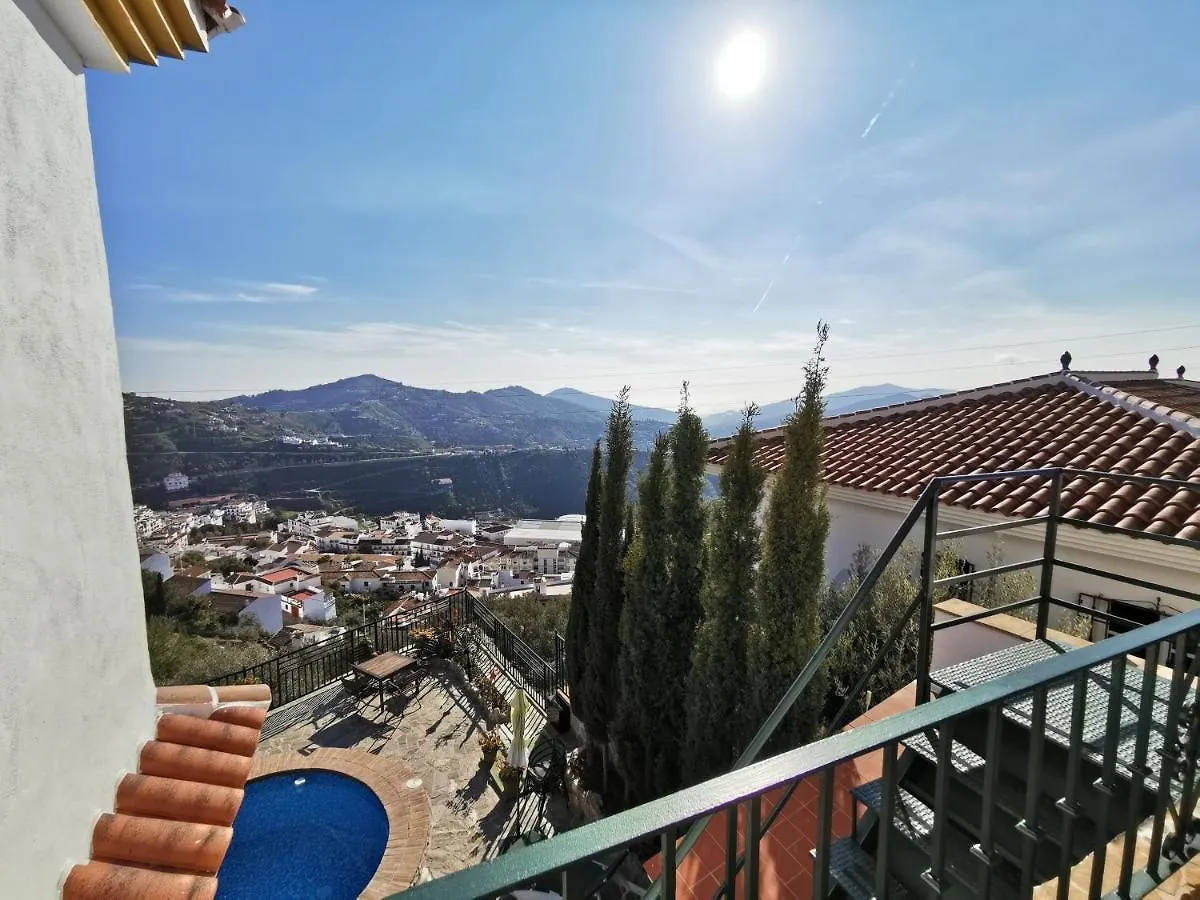 Apartamentos Alma Y Montana Cómpeta