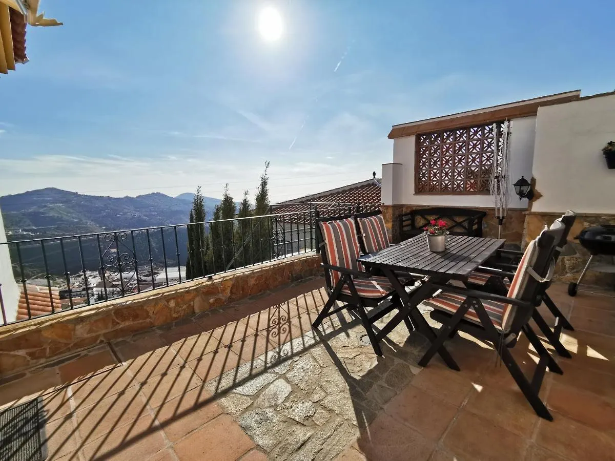 Apartamentos Alma Y Montana Cómpeta